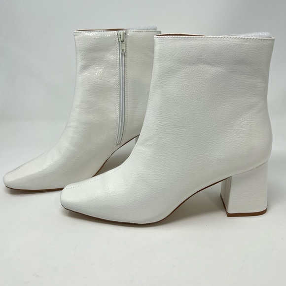 Size 9 Women’s Booties - Journee Collection #1714 - Picture 2 of 16